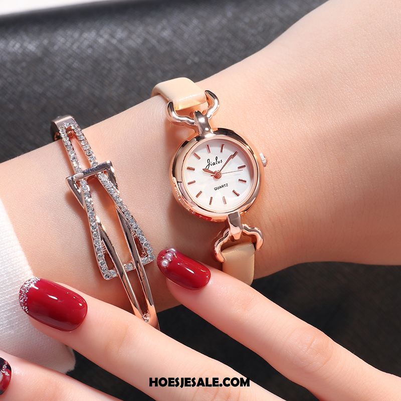 Horloges Dames Mini Quartz Horloge Vrouwen Eenvoudig Nieuw Sale